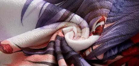 Krótki plusz (Plush) – materiał na poszewkę dakimakura o puszystej fakturze z mikrowłókien